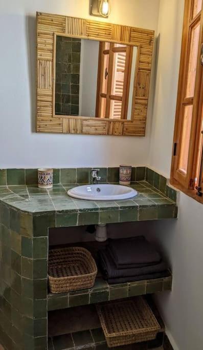 Dar Weldi, Maison Au Coeur De La Kasbah Tânger Exterior foto